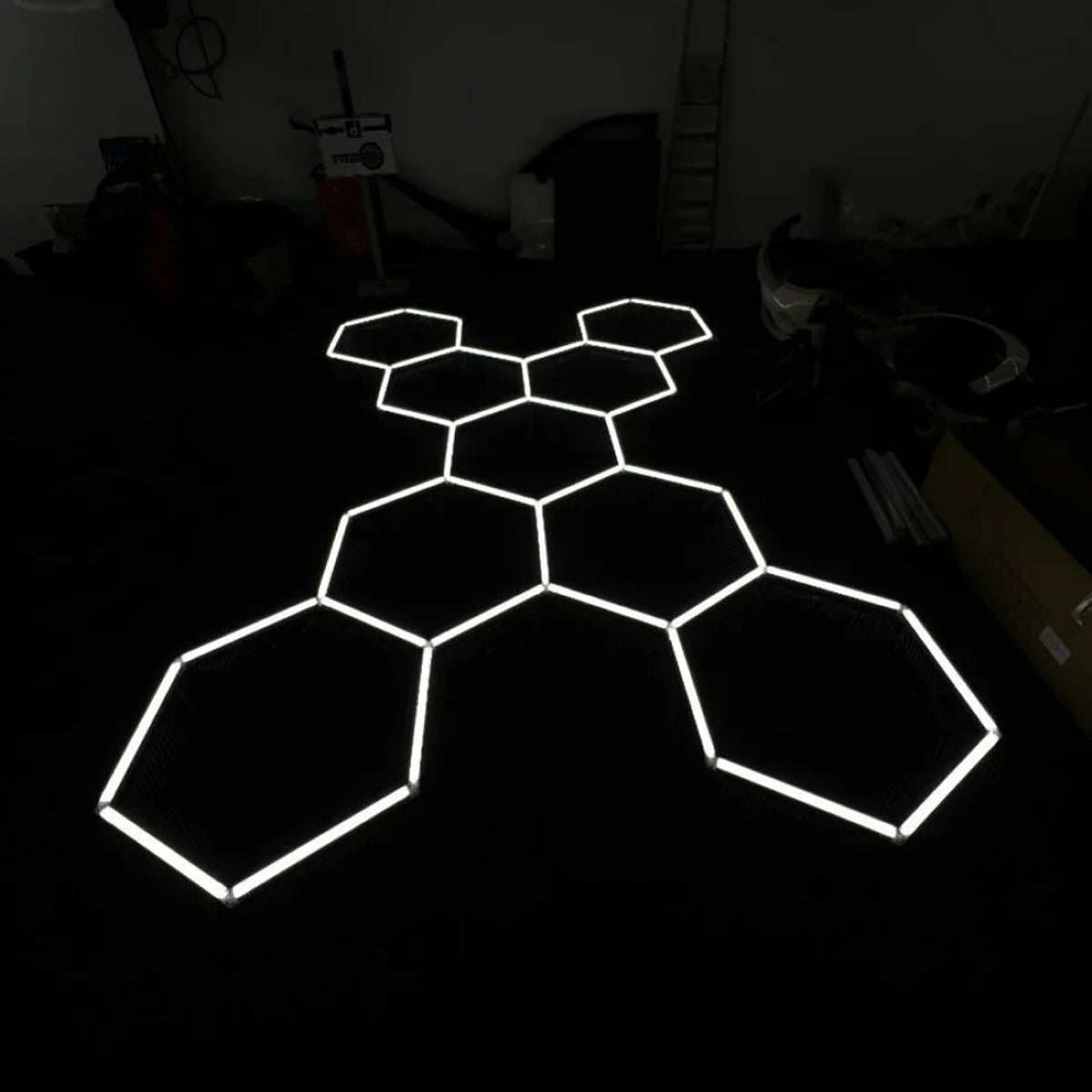 Hexagon plafond verlichting