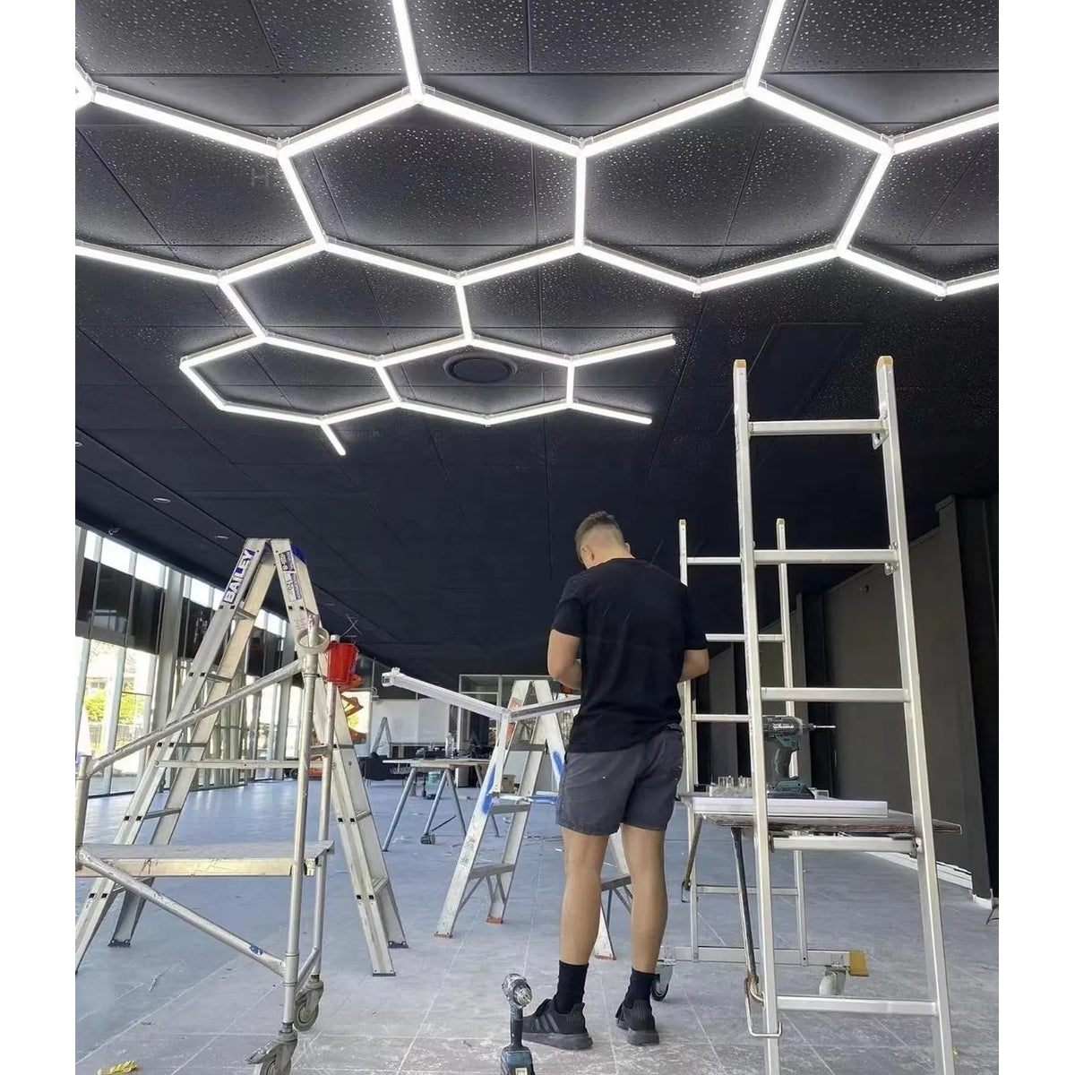 Hexagon plafond verlichting
