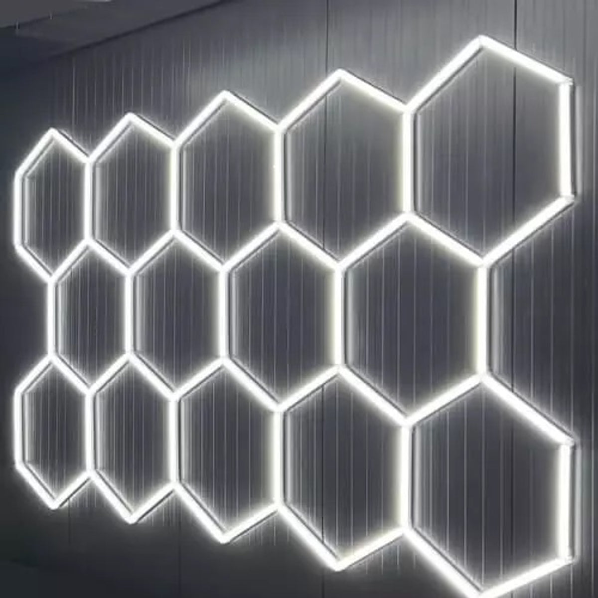 Hexagon plafond verlichting