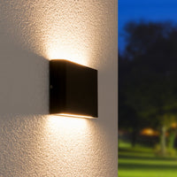Wandlamp buiten up & down light